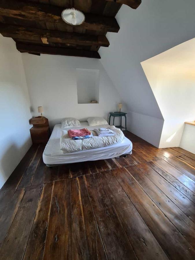Maison Typique Auvergnate, Piscine Et Four A Pain Saint-Christophe-Les-Gorges Eksteriør billede
